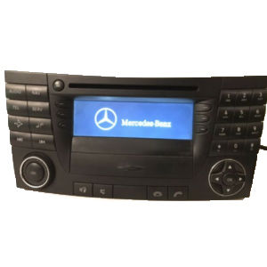 Fa&ccedil;ade Navigation HARMAN-BECKER pour Mercedes-benz